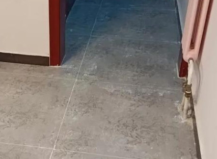 岗巴瓷砖空鼓维修公司分享下岗巴地砖空鼓了怎么办